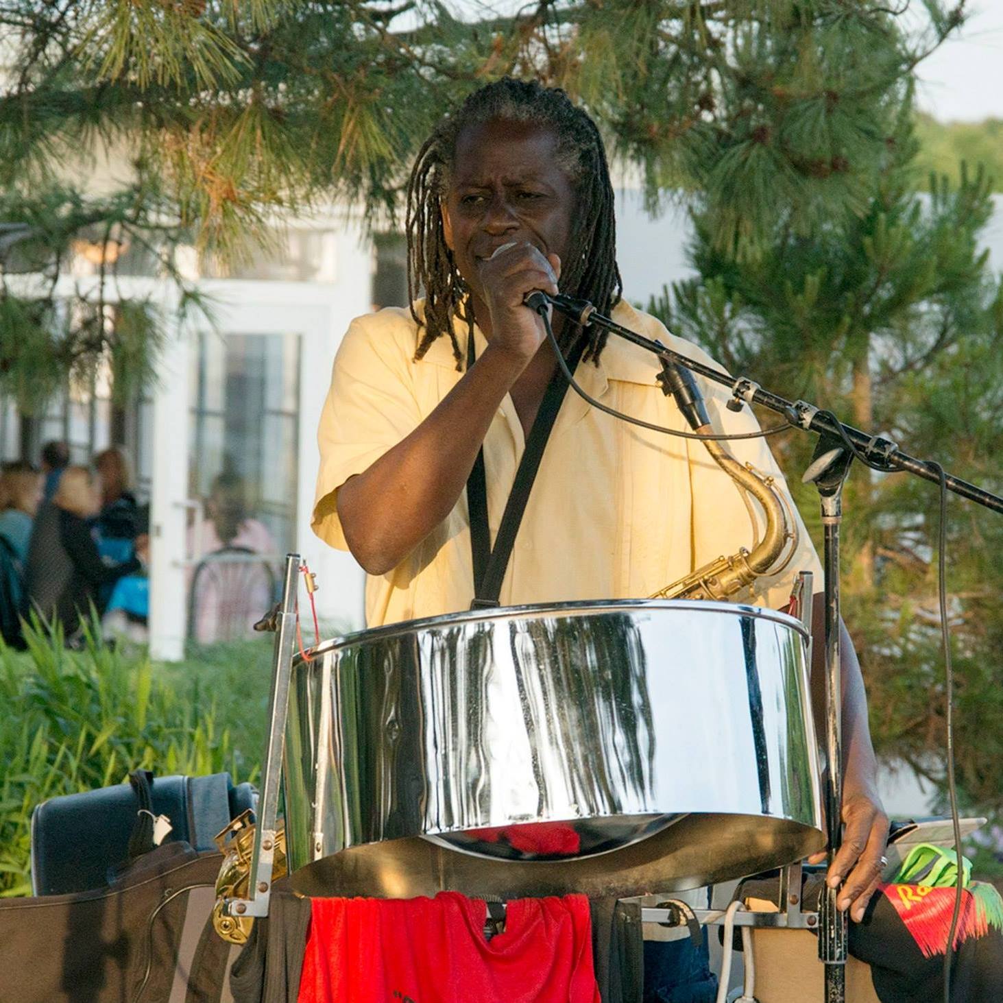 Nothing says &quot;beach party&quot; in Annapolis like the sounds of Orlando Phillips's Caribbean music.