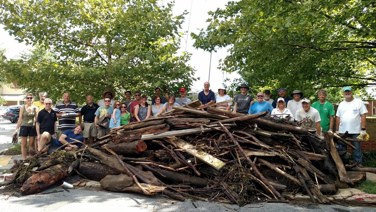 Eastport Yacht Club debris cleanup volunteers. Courtesy of EYC Facebook page