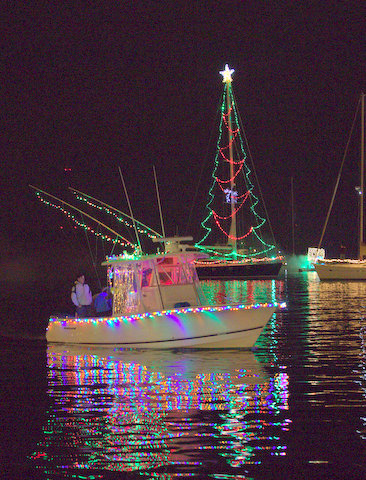 eastport yacht club boat parade