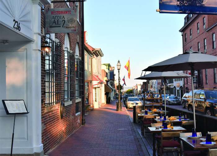 Exploring Annapolis at Sailboat Show Time SpinSheet