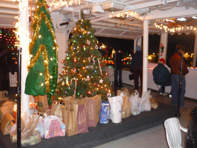 Gifts under the tree on the Queen.