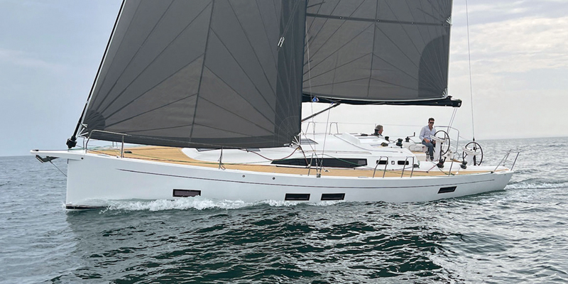J/40 Sailboat J/40 Sailboat