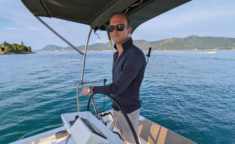 Matt Haynes sailing on charter.