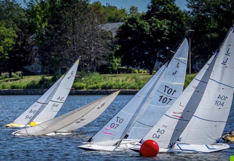 RC sailing J/Boats. Photo courtesy of Judy Bonanno RC sailing J/Boats. Photo courtesy of Judy Bonanno