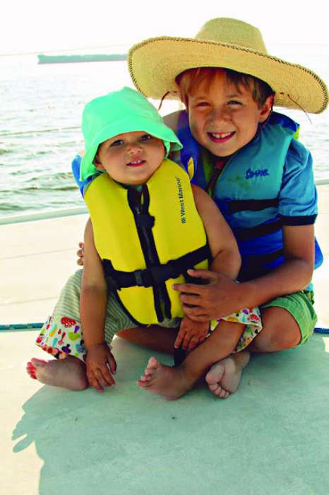 kids sailing