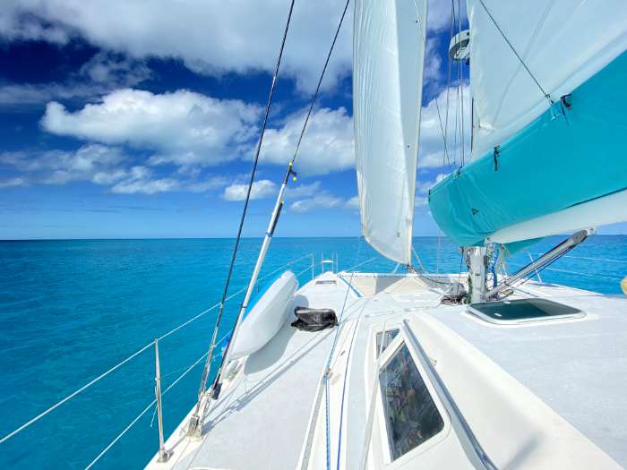 cruising sailboat caribbean