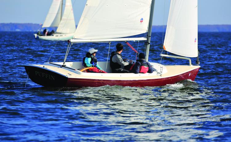 Winter sailboat racing chesapeake bay 1