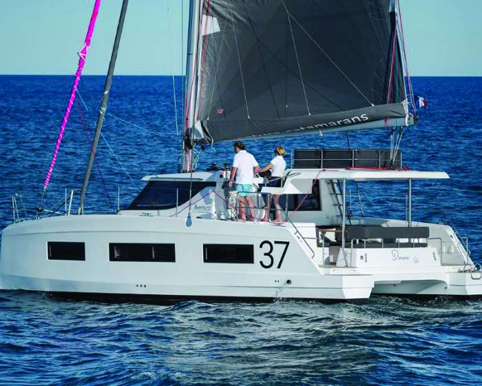 aventura catamaran