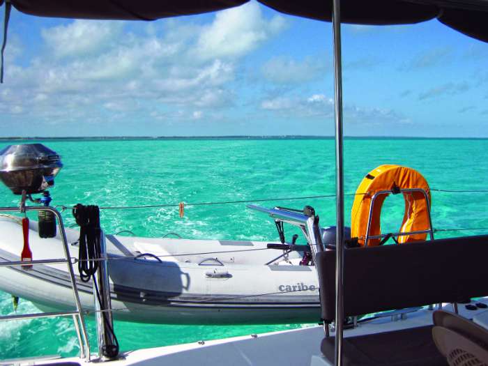 charter sailing vacation bahamas