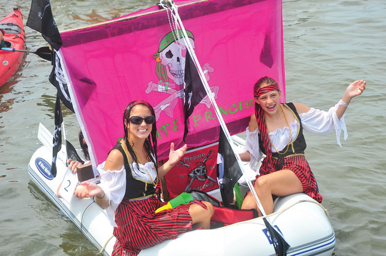 Pirates and Wenches Fantasy Weekend Photo by Charles Milsop