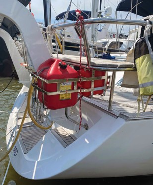 fuel transom storage