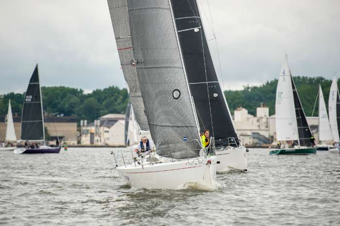 sailboats start off eastport yacht club
