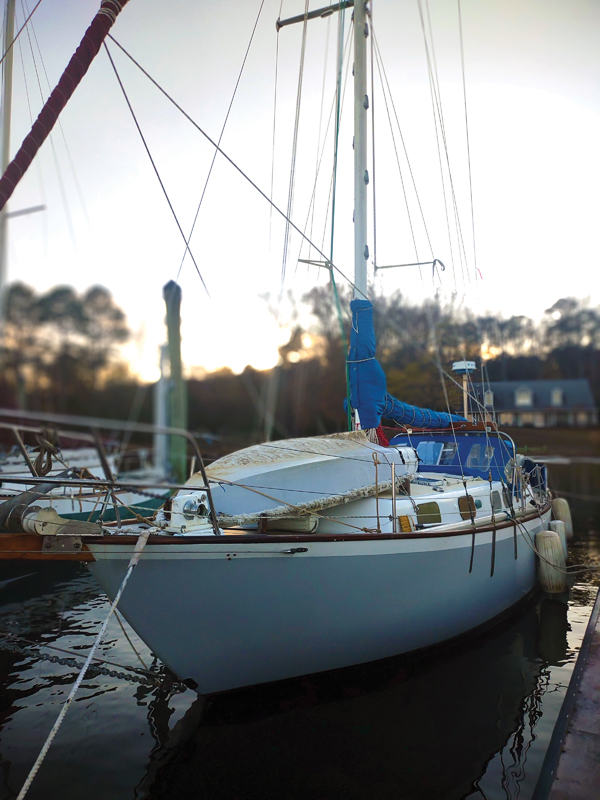 cruising boat in slip