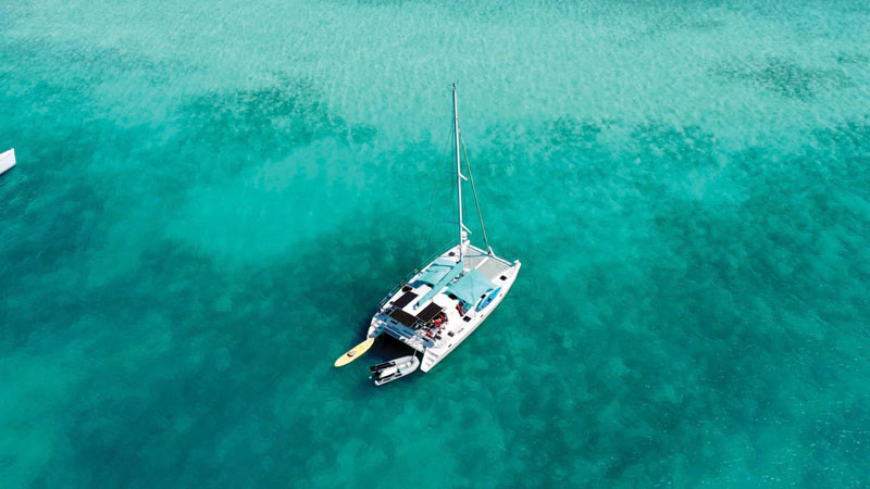 cruising sailboat