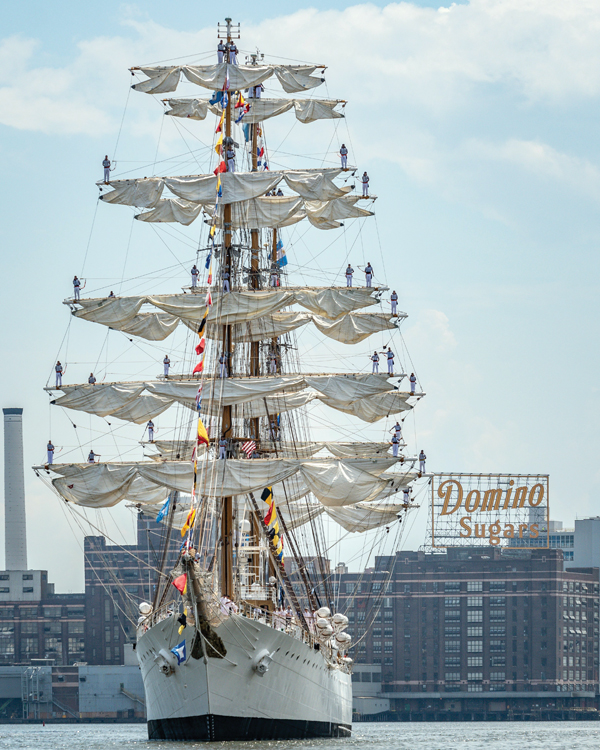 Tall ship Libertad