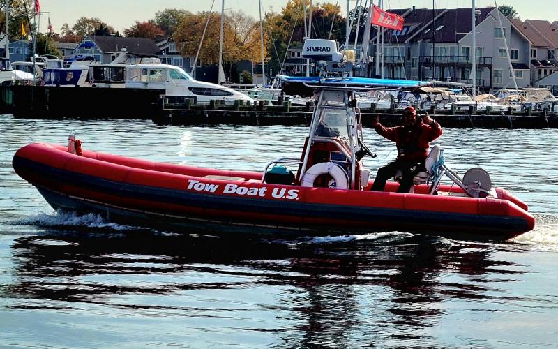 Photo taken into the sun, unfortunately, but always good to see HAPPY Tow Boat U.S. out and about!