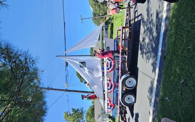 The Skipjack Heritage Museum float