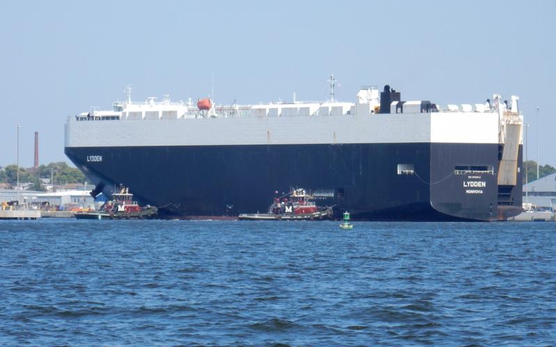 Vehicles carrier Lydden leaving Dundalk Marine Terminal