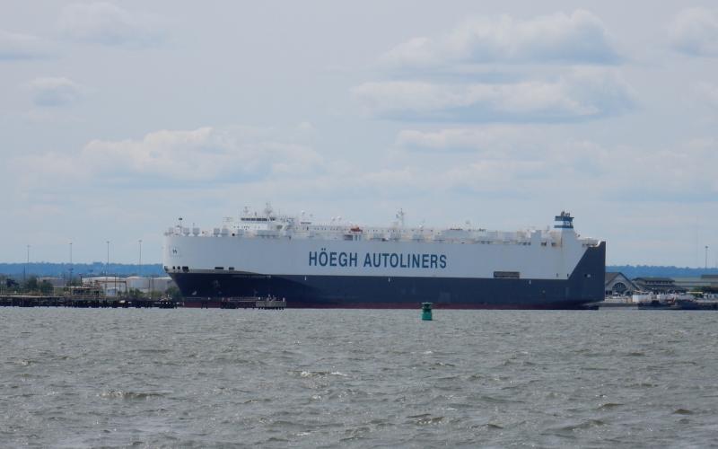 Vehicles carrier HOEGH LONDON