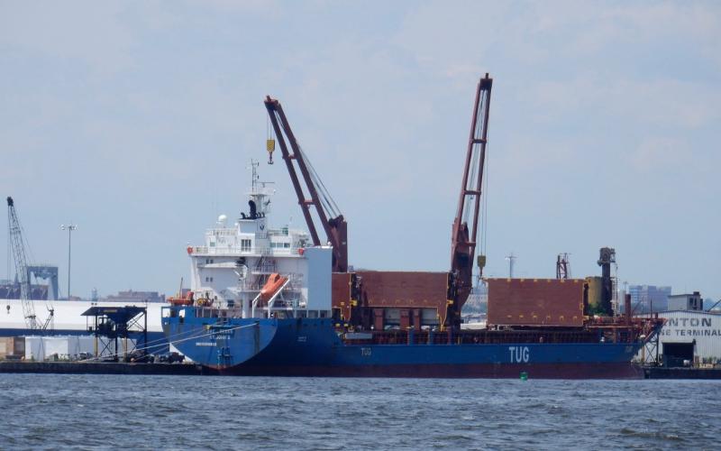 Heavy lift vessel BBC Texas