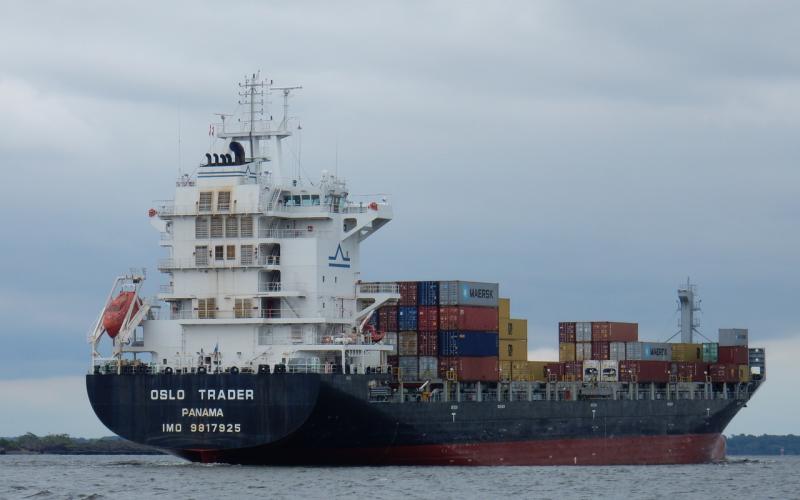 Container ship Oslo Trader