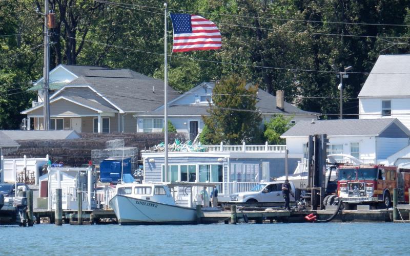 Breezy conditions at Blake's Bar Harbor Marina on Rock Creek