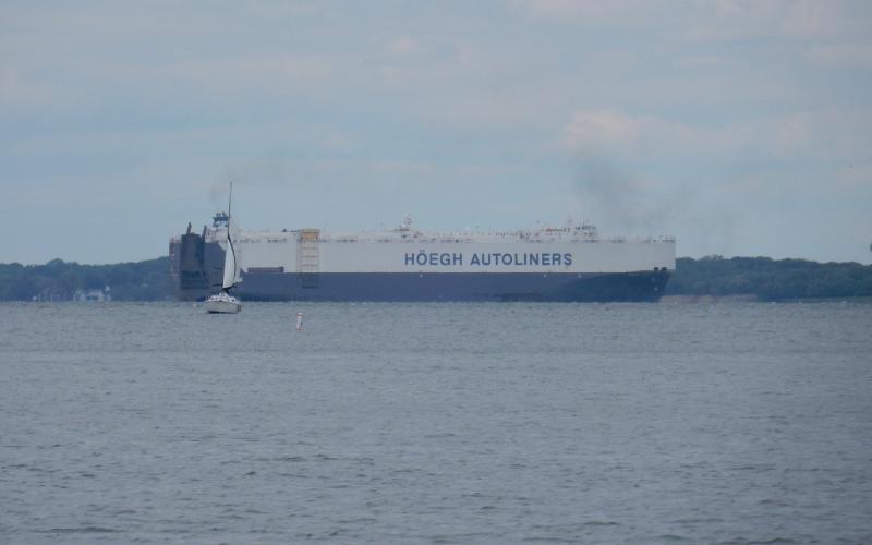 Vehicles carrier Hoegh Asia