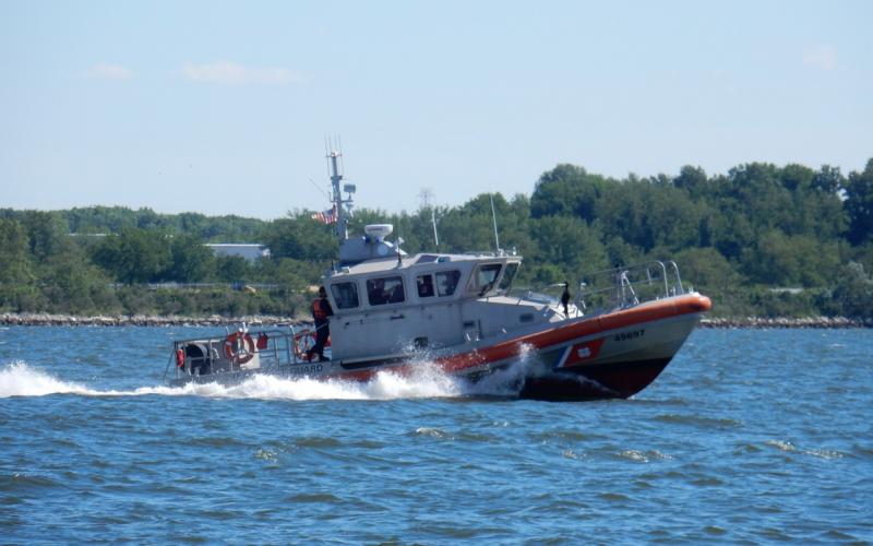 USCG 45697 Response Boat