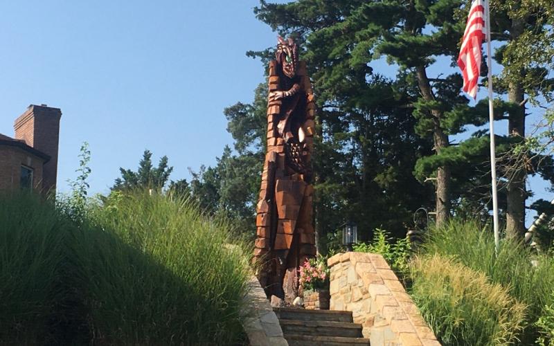 Interesting statue on Stony Point