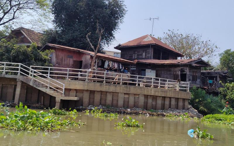 Longtail Boat ride on Pa Sak River Thailand