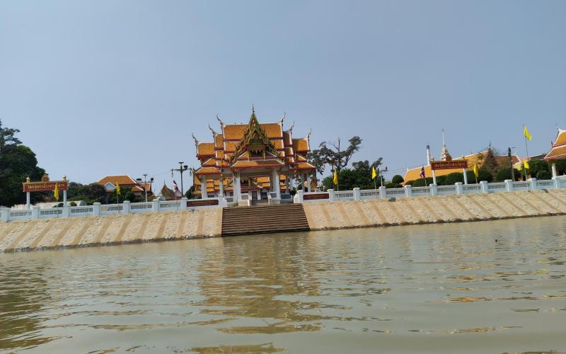 Longtail Boat ride on Pa Sak River Thailand