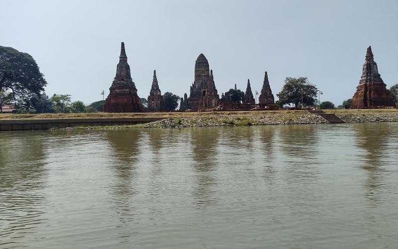 Longtail Boat ride on Pa Sak River Thailand