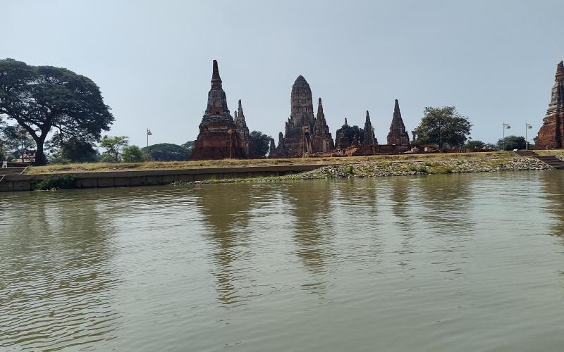 Longtail Boat ride on Pa Sak River Thailand