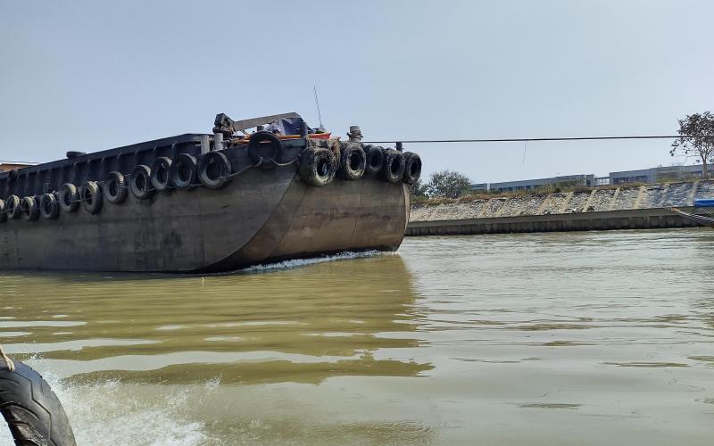 Longtail Boat ride on Pa Sak River Thailand