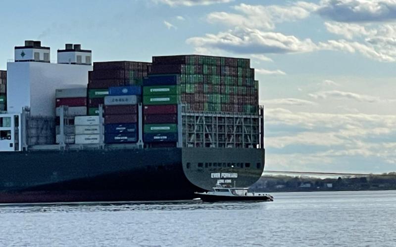 46' Carmen anchored off the port stern of the Ever Forward