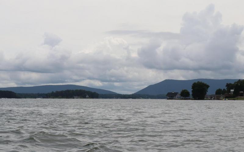 Boating on Smith Mountain Lake | SpinSheet